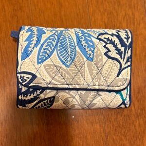 Vera Bradley Bi-fold Wallet